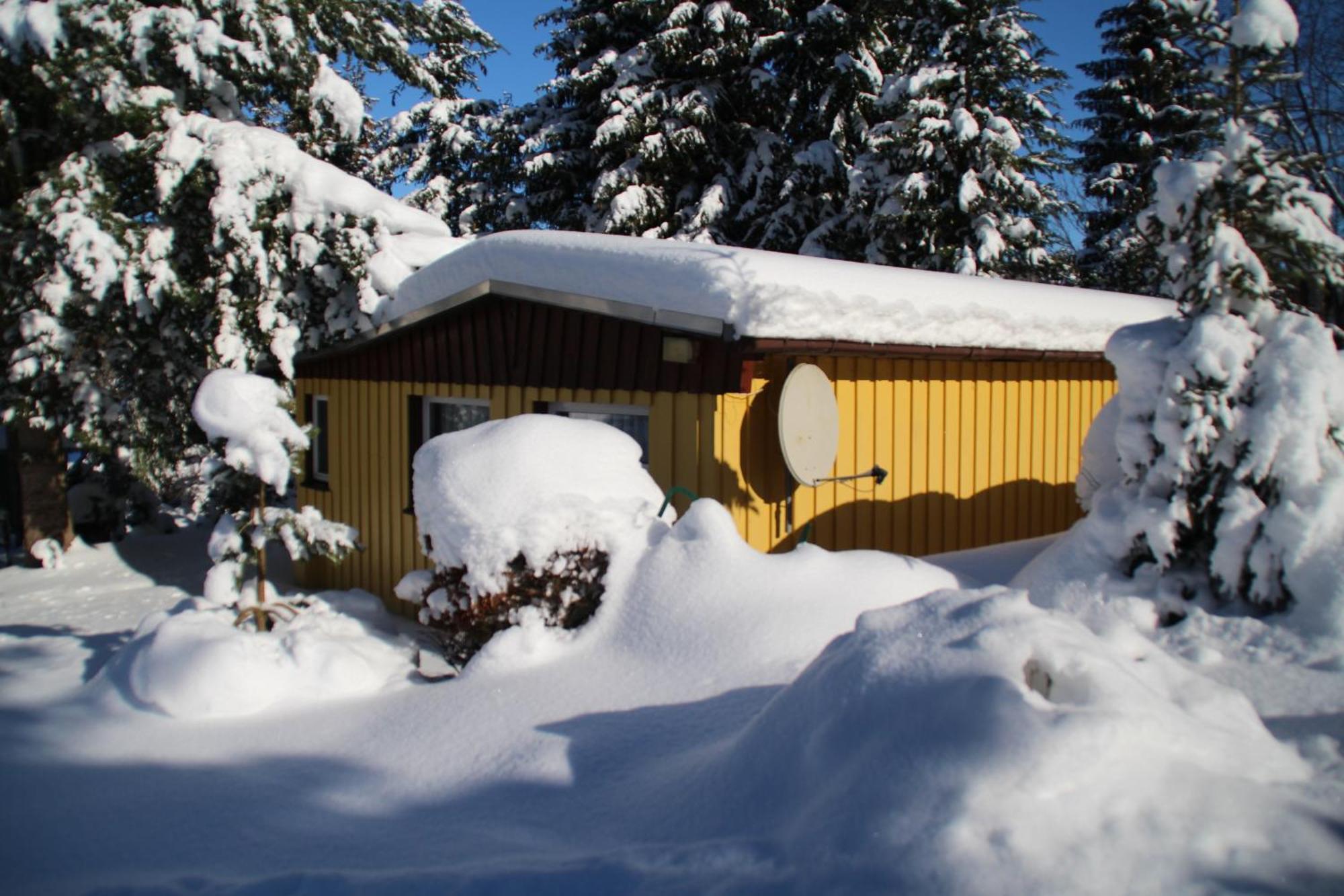 Ferienhaeuser "Zur Hohen Sonne" ทาเลอ ภายนอก รูปภาพ