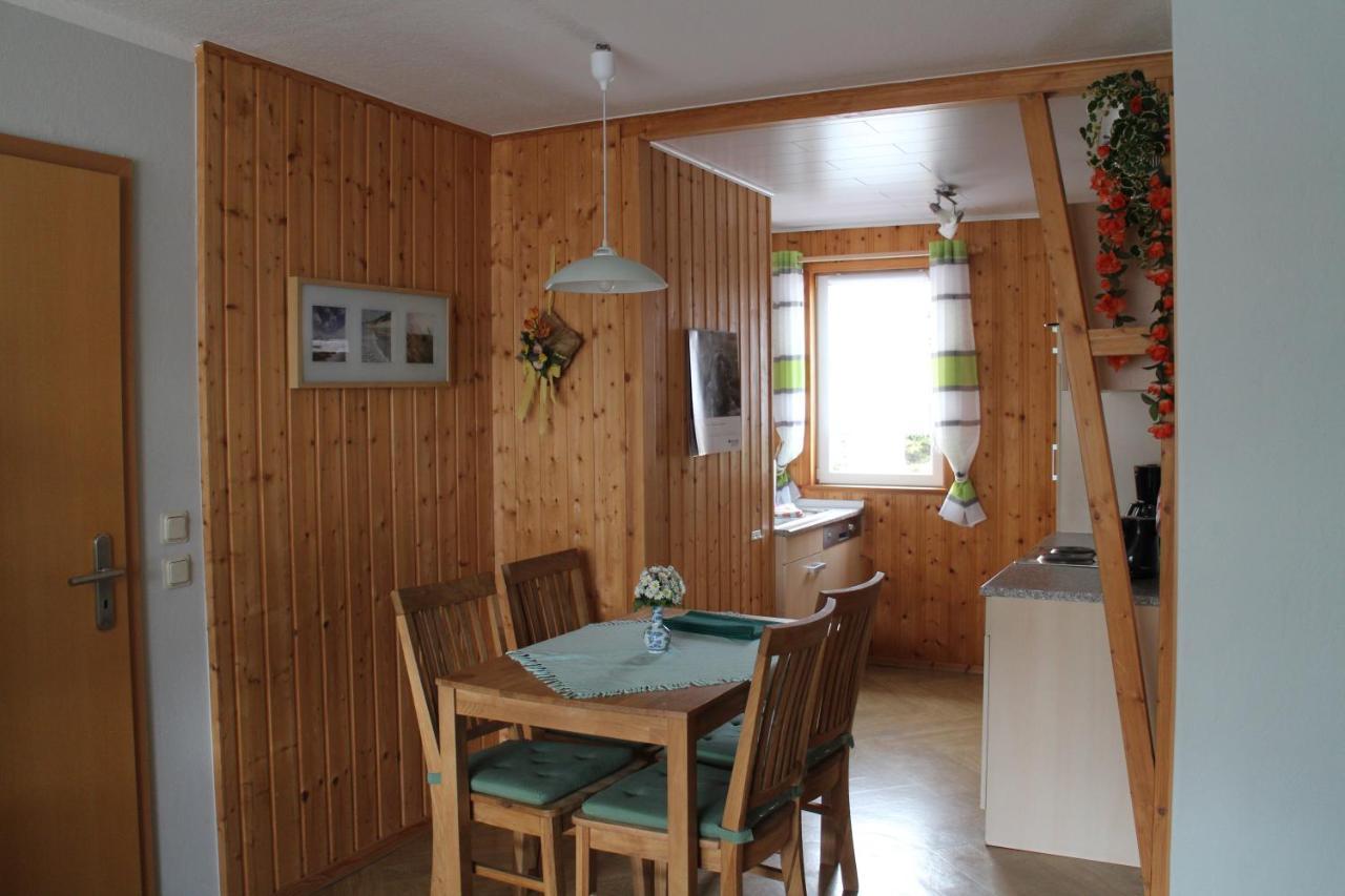 Ferienhaeuser "Zur Hohen Sonne" ทาเลอ ภายนอก รูปภาพ